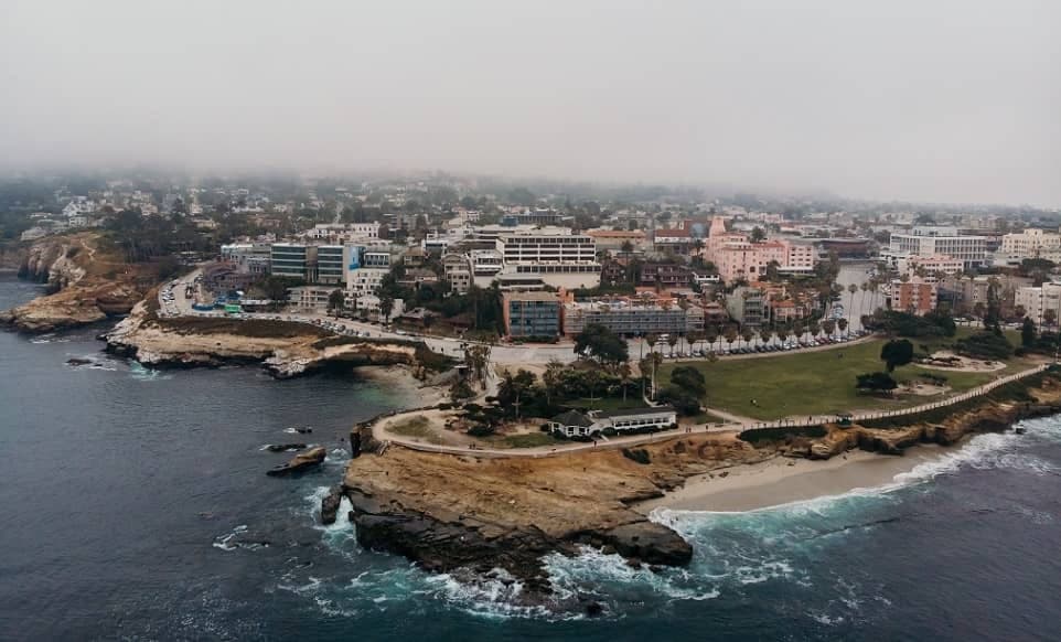 La Jolla Cove and the rocky coastline north of San Diego